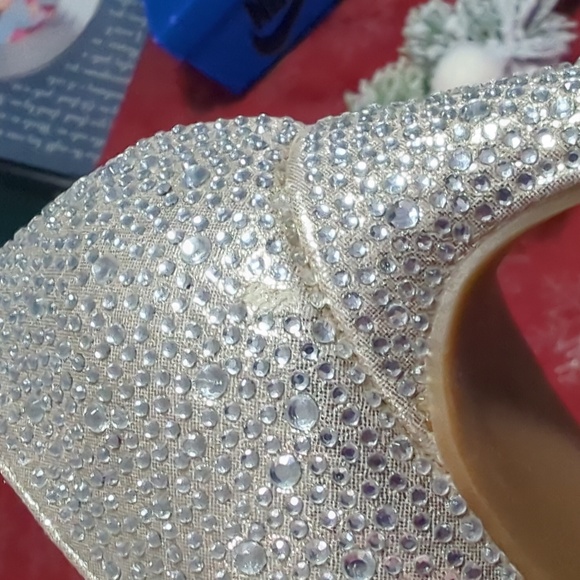 Kelly & Katie Sandals - Picture 11 of 11